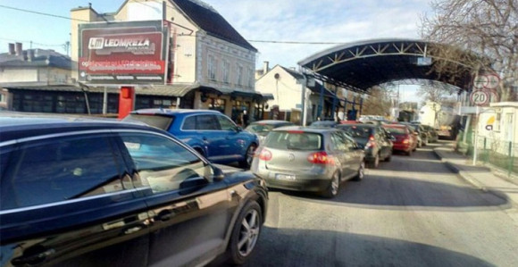 Strpljenje: Na ovim prelazima su ogromne gužve