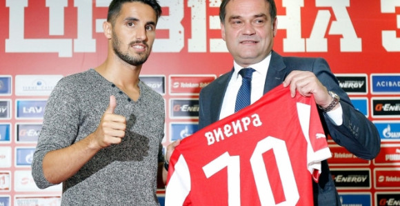 Vijeira još uvijek može da ode iz Zvezde!