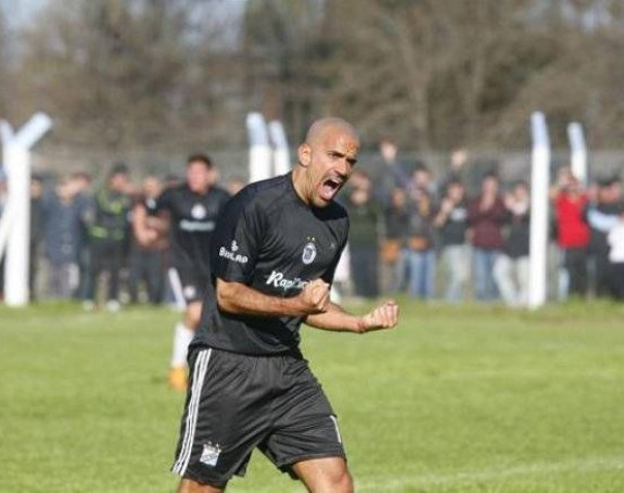 Video: Veron se vratio na teren i doneo pobjedu!