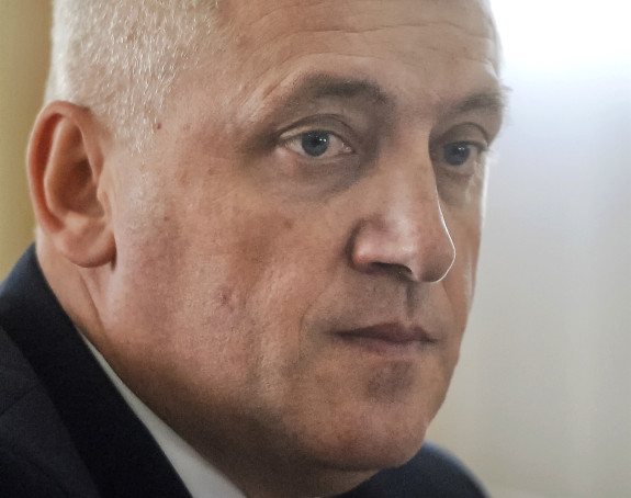 Румунски министар поднео оставку