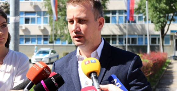 SNSD privatizovao javni servis RS