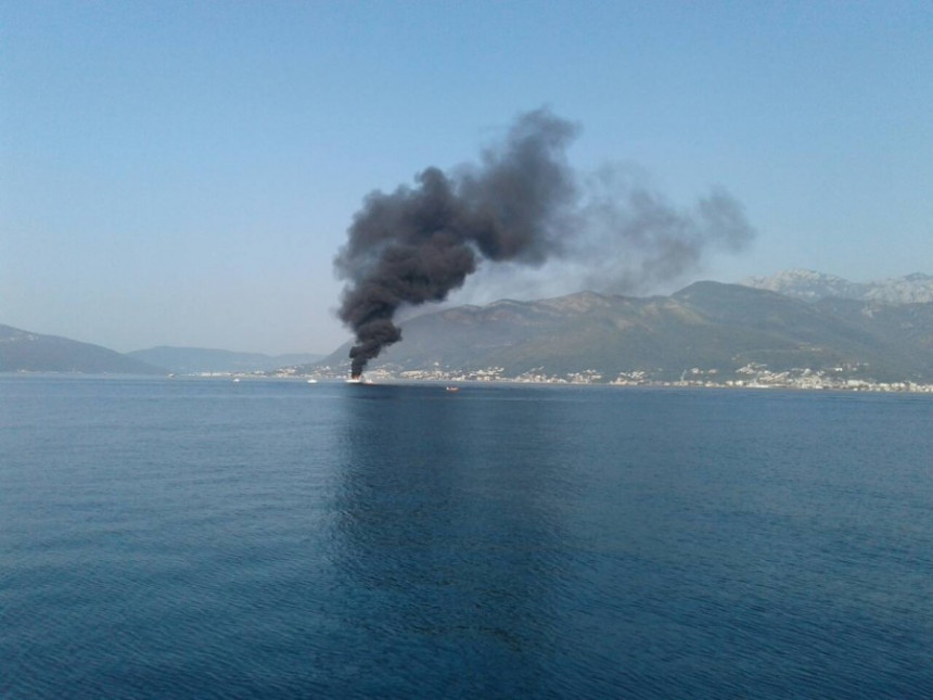 Crna Gora: Izbio požar na jahti u Tivatskom zalivu
