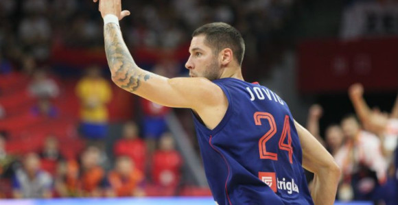 Jović štiti grb na dresu: Ne damo na sebe!