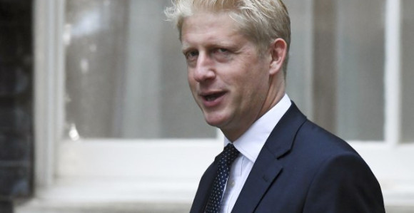 Borisu Džonsonu i rođeni brat okrenuo leđa