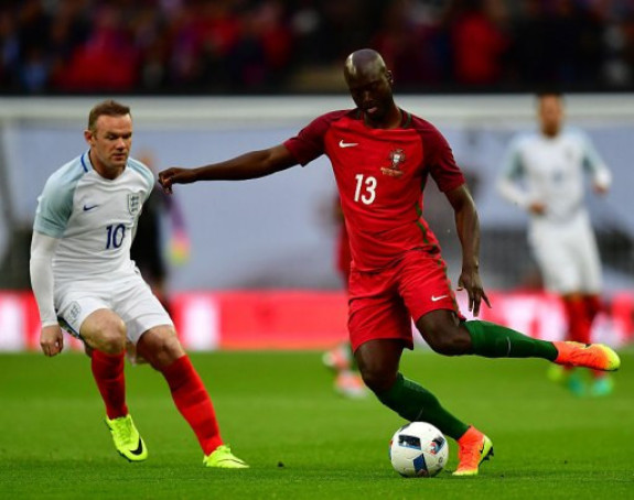 EP: Moramo da pobijedimo komplikovanu Srbiju!