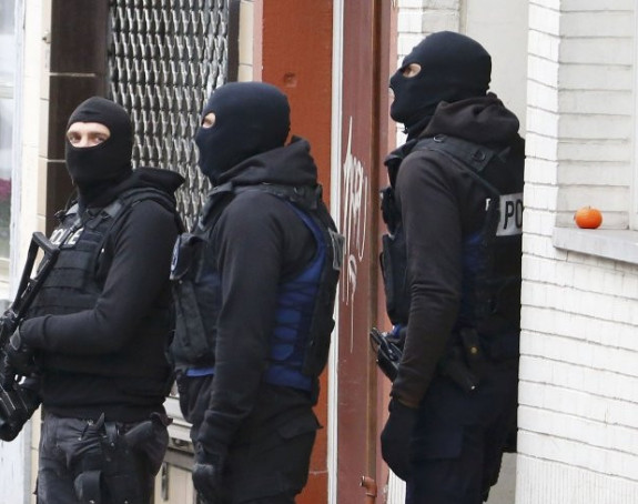 Избодена два полицајца у Бриселу