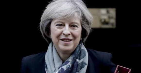 Mej ne razmišlja o ostavci