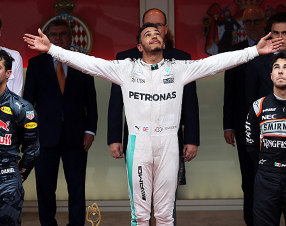 Хамилтон: Било би досадно да имамо савршен болид!