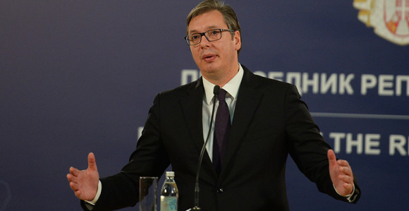 Vučić: Svijet ćuti na politiku Albanaca
