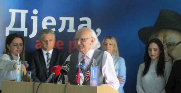 Pavlović odustao, podržao Željku