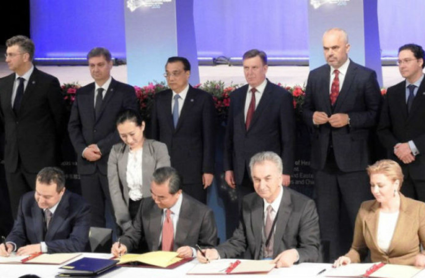 Ukidaju se vize za diplomatske pasoše