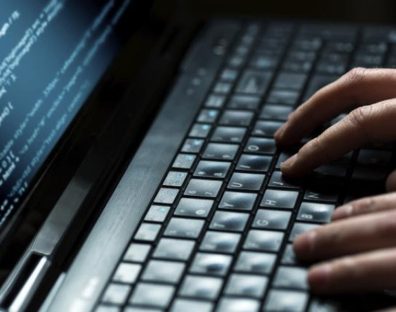 "SAD legalizuju sajber - rat protiv Rusije"