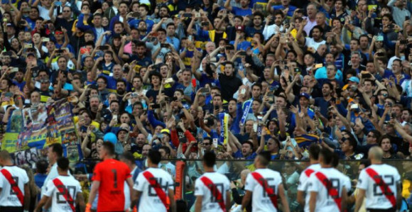 Zet zapalio šuraku kuću zbog Superklasika!