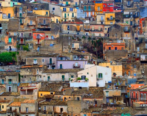 Град на Сицилији нуди бесплатно напуштене куће