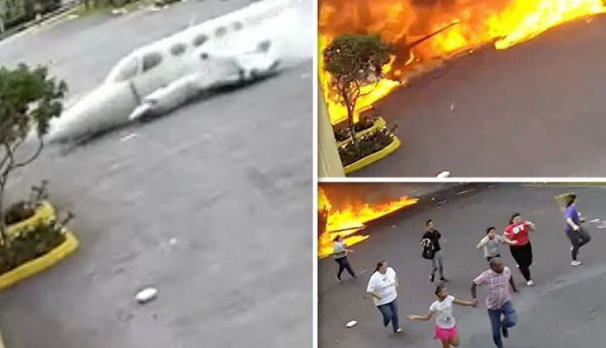 Objavljen snimak pada aviona