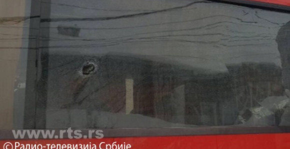Srbi napadnuti ispred crkve