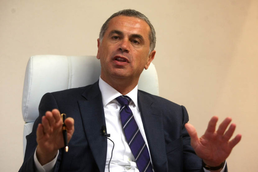 Terzić: Poređenje košarke i fudbala je zlonamerno!