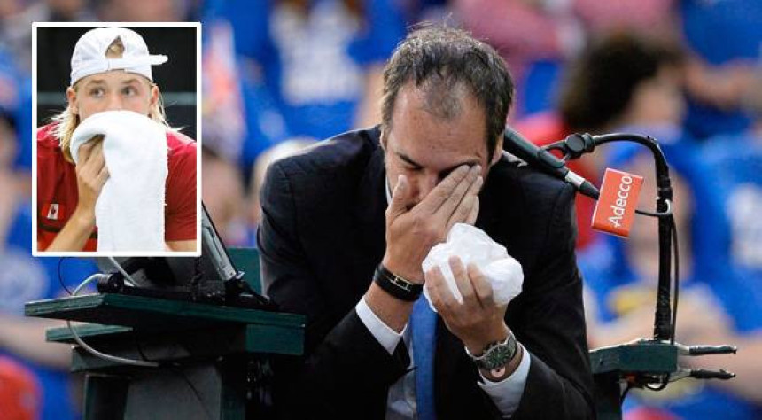 Evo šta je selektor Kanade poručio Šapovalovu nakon incidenta...