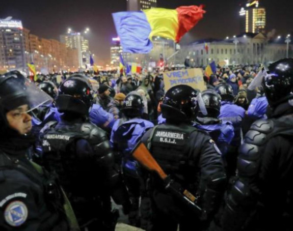 U Bukureštu dva protestna skupa 