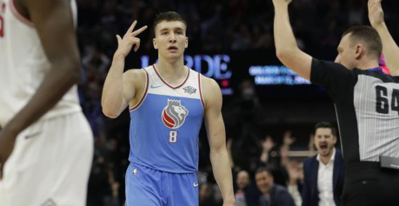 Bogdan trojkom preko dva čuvara za pobjedu Kingsa!