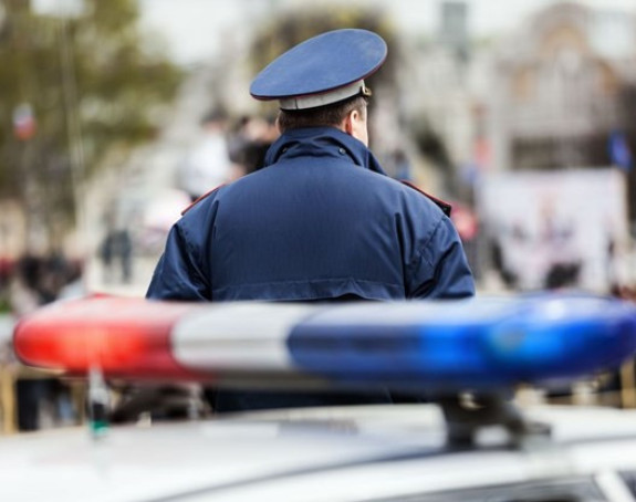 Biciklista napao policajca u Šamcu