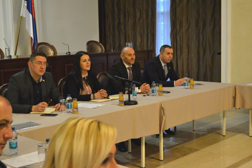 Postaviti stvari na svoje mjesto