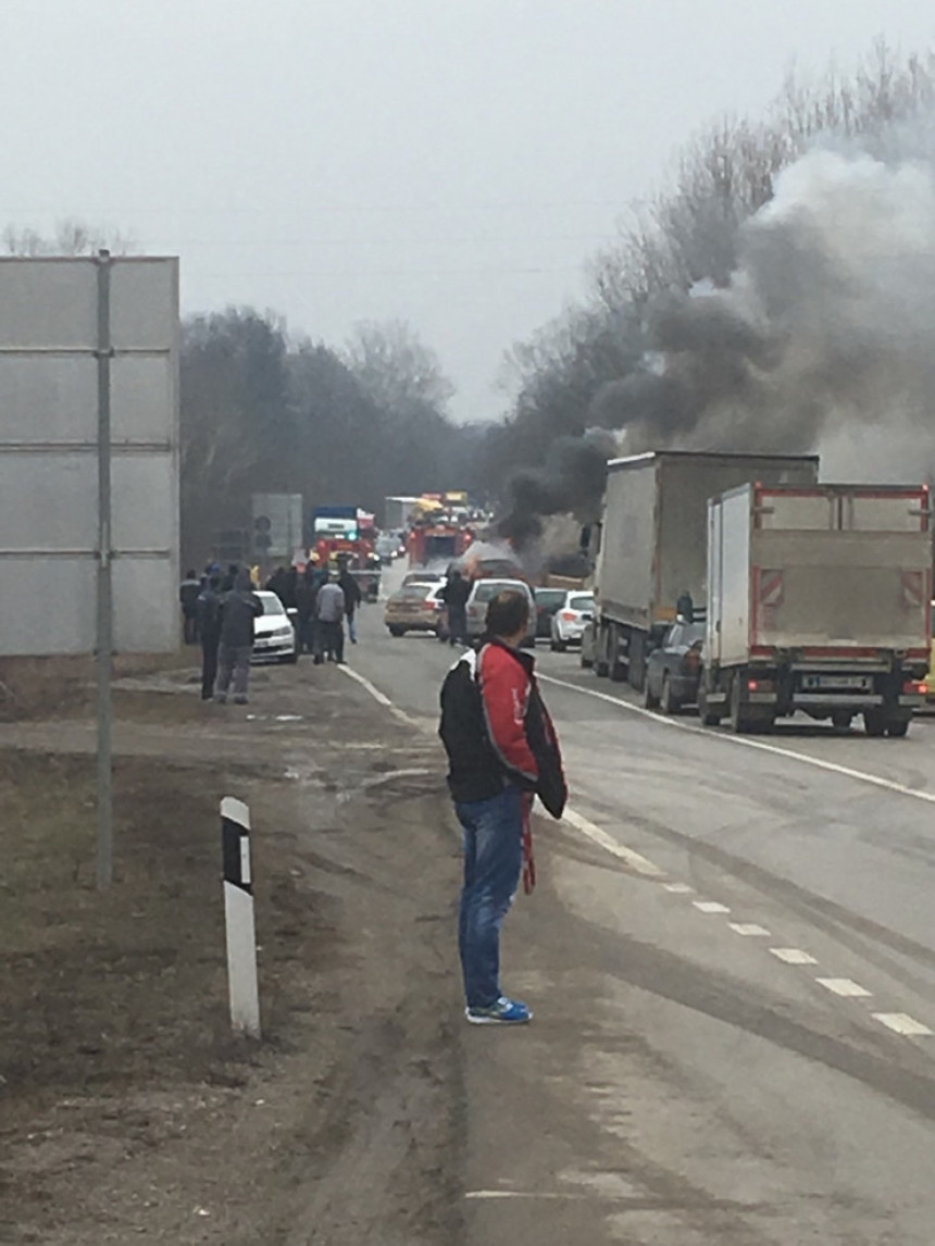 Haos na putu: Vozila u plamenu 