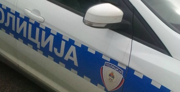 Zvornik: Autom udario staricu