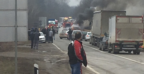 Haos na putu: Vozila u plamenu 