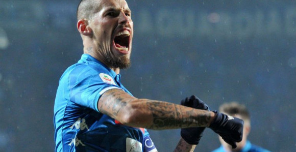 Napulj na nogama, odložen Hamšikov transfer u Kinu!