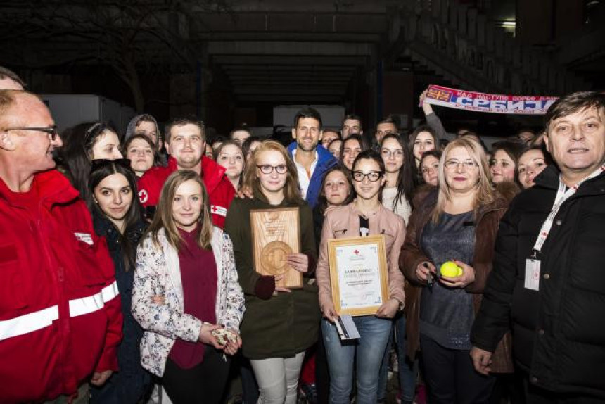 Druženje Đokovića i djece sa Kosmeta!