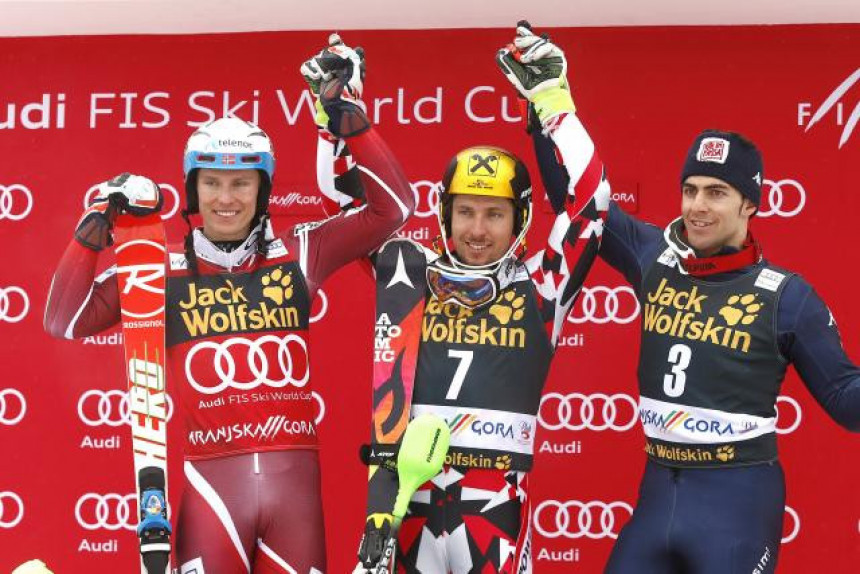 Pobjeda Hiršera, Kristofersenu Globus u slalomu!