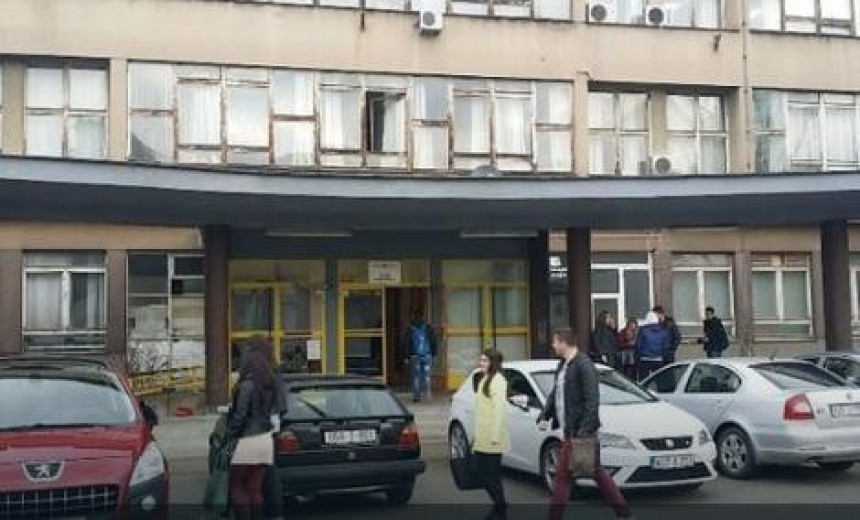 Tuzla: Profesori se potukli zbog fotelja