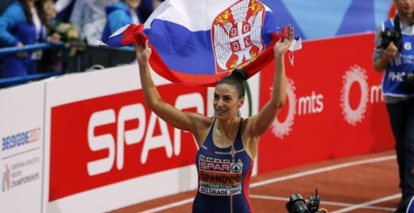 Kešelj o Ivani: Sa NBA trojke do aut-linije!