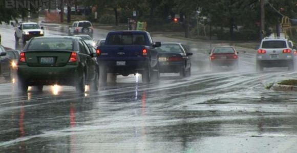 Oprez: Mokri i klizavi kolovozi danas u BiH