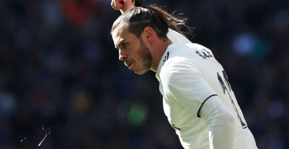 Бејлов агент изнервиран!