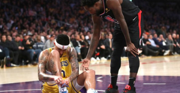 Леброн му "дао отказ", сад му се свети!