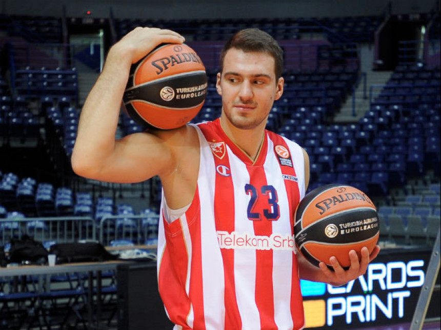 Intervju - Gudurić iz potpuno drugog ugla: Želeo sam da budem fudbaler, idol mi je Bodiroga!