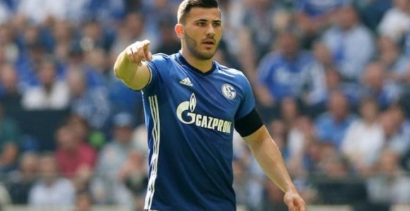 Kolašinac dobio dvije fenomenalne ponude iz Premijer lige!