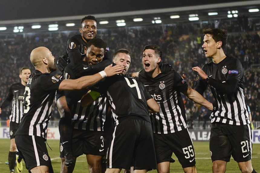 Partizan u plej-ofu: Sve dužnici, a dug ogroman!