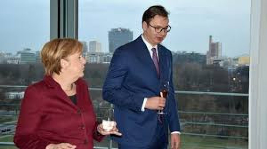 Vučić se sastaje sa Merkelovom