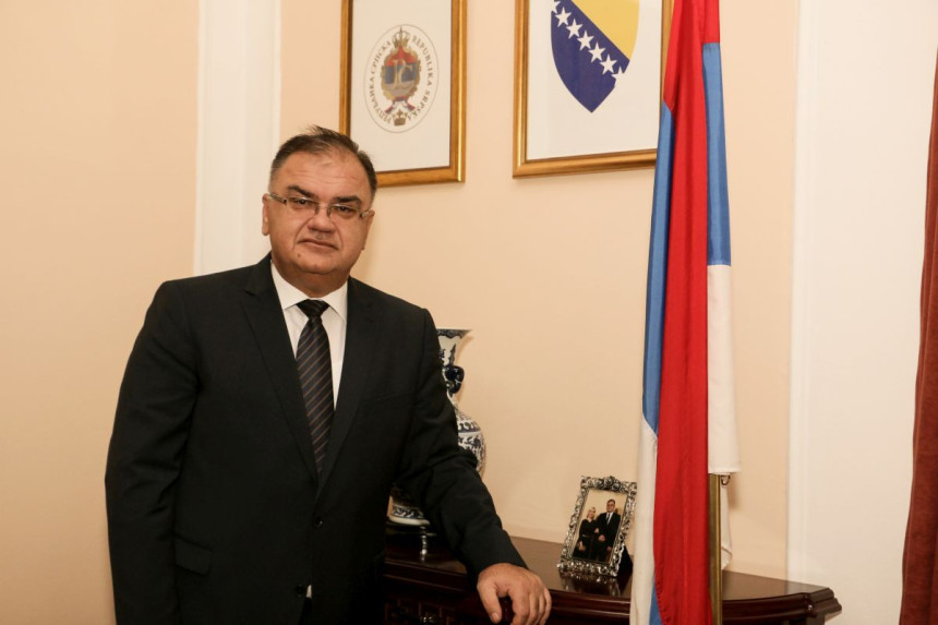 Vaskrs s radošću iščekujemo