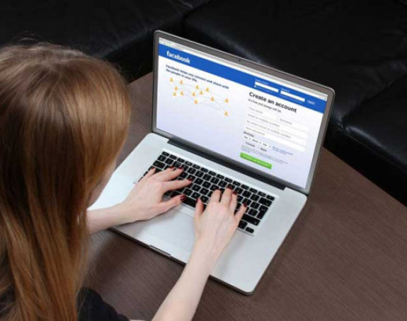 Snimcima seksa iznudila 3.000 KM