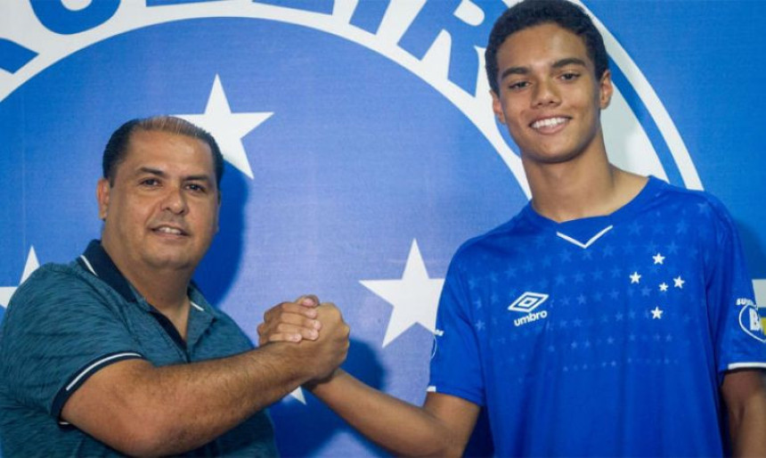 Kruzeiro ''zaključao'' Ronaldinjovog sina!