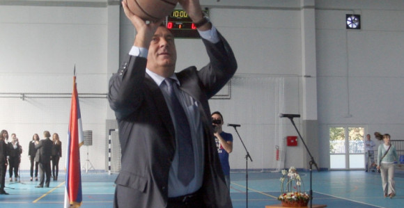 Dodik hoće da pomogne Bosnu