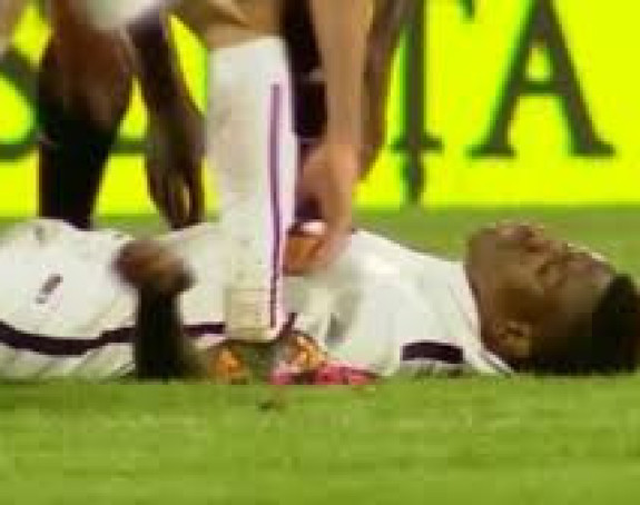 Video: Tragedija u Rumuniji, fudbaler se samo srušio i preminuo!