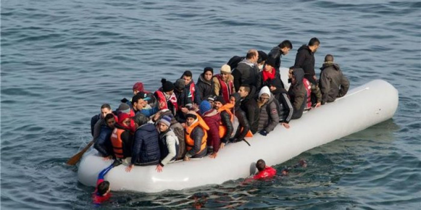 Шпанци спасили 651 мигранта