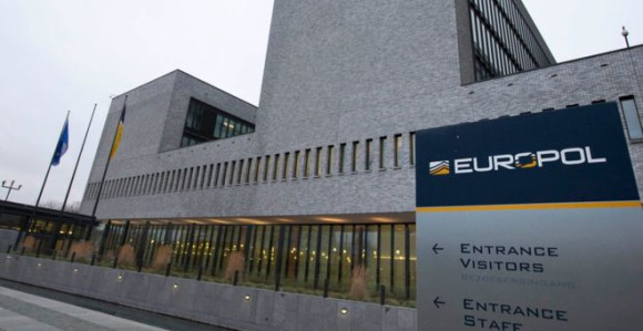 Razbijena mreža pedofila