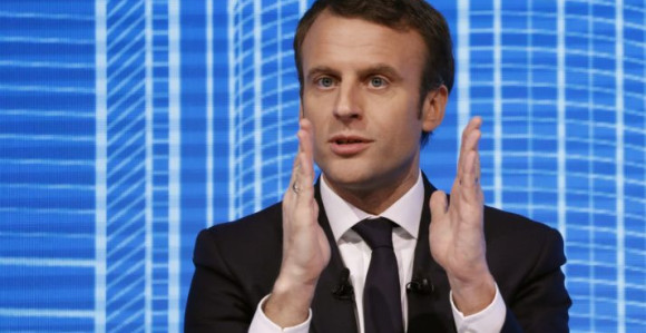 Makron na meti hakera