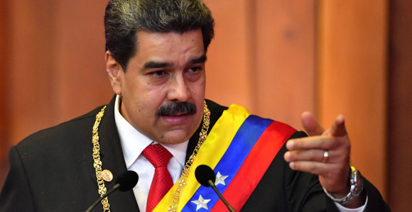 Ко покушава да свргне Мадура?!